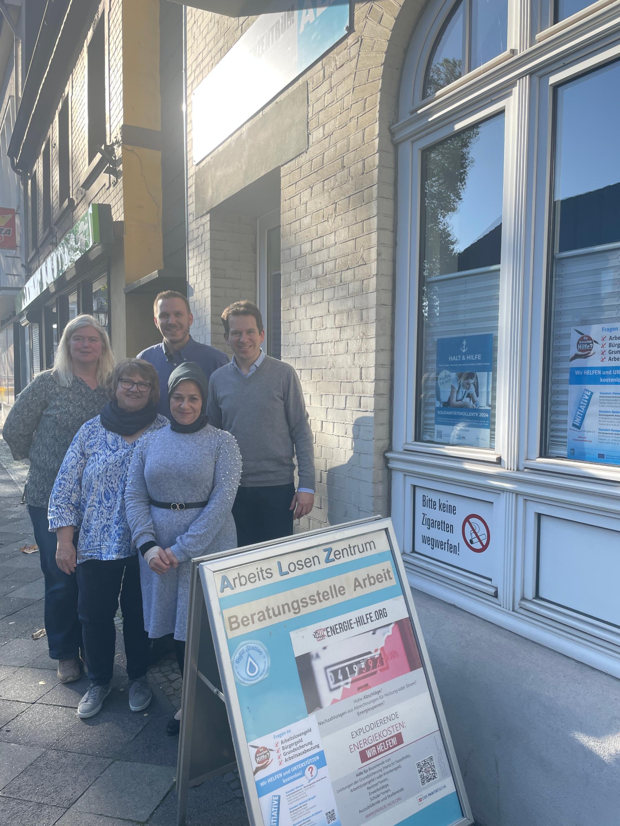 Dr. Martin Plum besucht die Beratungsstelle Arbeit und das Arbeitslosenzentrum