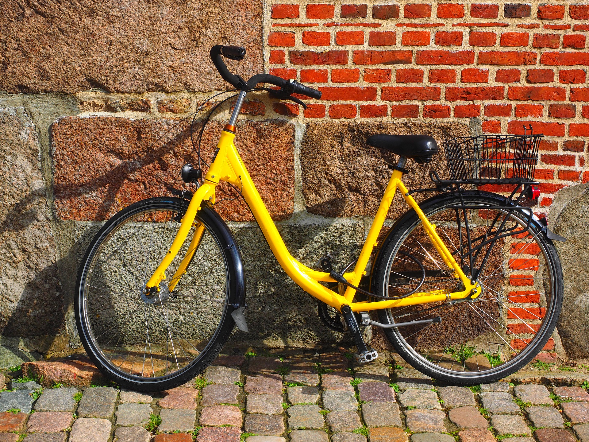 Fahrrad (c) Bild von Hans Braxmeier auf Pixabay